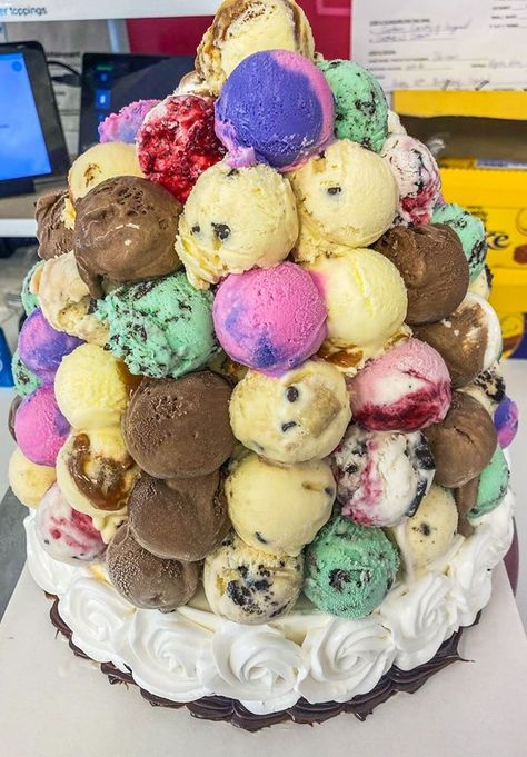 Want a cake with all your fave ice cream flavours? ... we gotchu Contact your local store, order and arrange pick up: Best Ice Cream Cake, Convenient Store, Colorful Desserts, Yummy Ice Cream, Junk Food Snacks, Baskin Robbins, Best Ice Cream, Fun Baking Recipes, Ice Creams