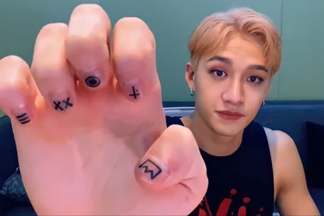 Bang Chan Nails, Kpop Idols Nails, Uñas Skz, Nails Kpop, Chans Room, K Pop Nails, Idol Nails, Mens Nails, Minimal Nails