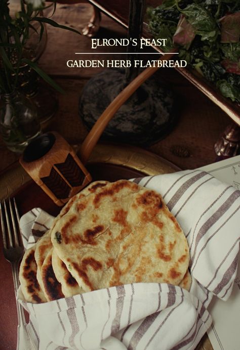 The Hobbit: Elrond's Feast - Garden Herb Flatbread Herb Flatbread, Mixed Greens Recipe, Feast Of Starlight, Hobbit Food, Medieval Recipes, Geek Food, Flat Breads, Flatbread Recipes, Green Floral Print