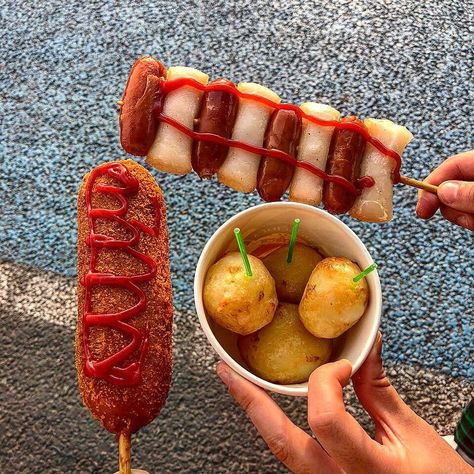 Street Food Snacks, Korea Street Food, Japan Street Food, Kawaii Cooking, K Food, Pasta Pizza, Korean Street Food, Cake Bakery, Food Snacks