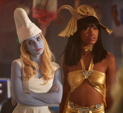 Scream Queens Season 2, Chanel Oberlin, Halloween Episodes, Scream Franchise, Queen Outfit, Keke Palmer, Scream Queens, Mens Halloween Costumes, Nick Jonas