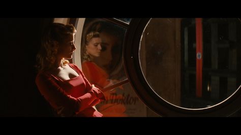 Shoshanna from Inglorious Basterds Robert Richardson, Inglorious Basterds, Quentin Tarantino Movies, Melanie Laurent, Film Journal, Inglourious Basterds, Miss Moss, Best Cinematography, Septième Art