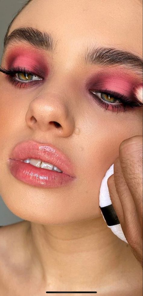 Pink And Red Eyeshadow Looks, Pink Editorial Makeup, Pink And Red Eyeshadow, Editorial Makeup Looks, Red Eyeshadow Looks, Pink Editorial, Red Eyeshadow Look, 2024 Makeup, Shadow Ideas