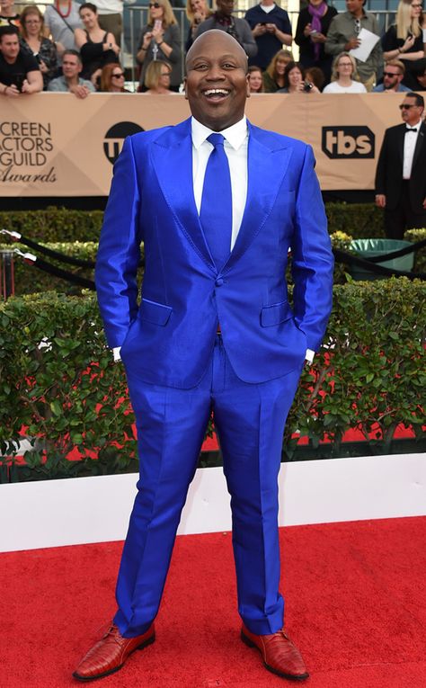 Tituss Burgess from 2017 SAG Awards: Red Carpet Arrivals Electric Blue Suit, Gala Themes, Blue Suit Men, Office Men, Suit Men, Sag Awards, Groom Style, Mens Casual Outfits, Blue Suit