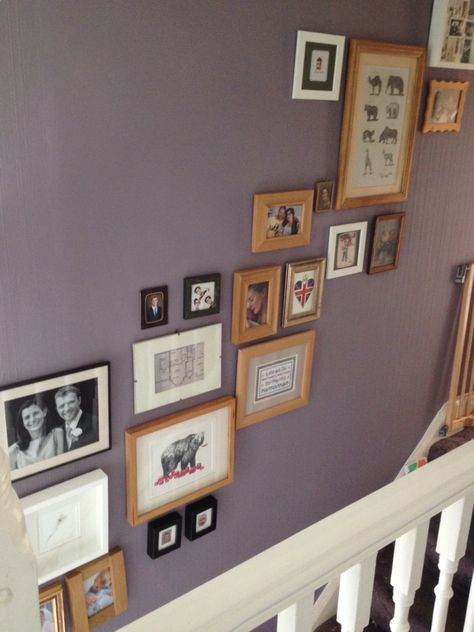 Picture wall, stairway, mauve, Farrow and Ball, Brassica Farrow Ball Brassica, Mauve Hallway Ideas, Light Purple Hallway, Purple Hallway Ideas, Farrow And Ball Brassica, Mauve Hallway, Farrow And Ball Purple, Lilac Hallway, Brassica Farrow And Ball