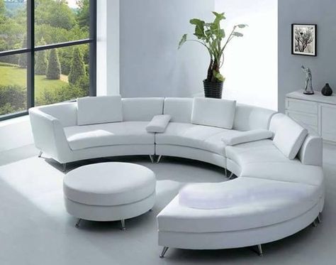 20 Modern Living Room Designs with Stylish Curved Sofas Modern White Couch, Modern Furniture Sofas, Circle Sofa, Sofa Kulit, Curved Couch, Modern White Living Room, Designer Couch, Sofa Layout, Furnitur Ruang Keluarga