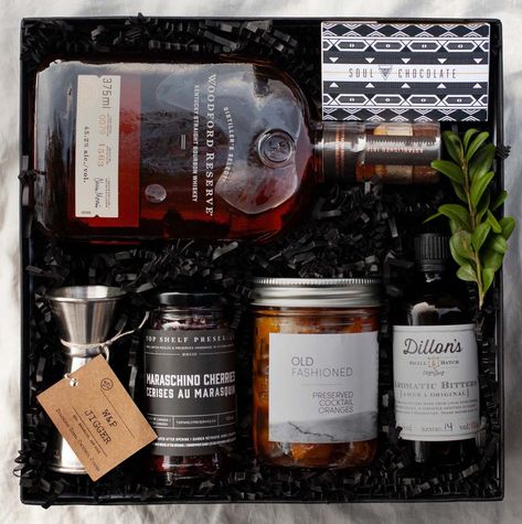 Bourbon Gifts Basket, Whiskey Gifts Basket, Cocktail Gift Basket, Drink Basket, Alcohol Gift Baskets, Old Fashioned Whiskey, Whiskey Gift Set, Auction Basket, Old Fashioned Drink