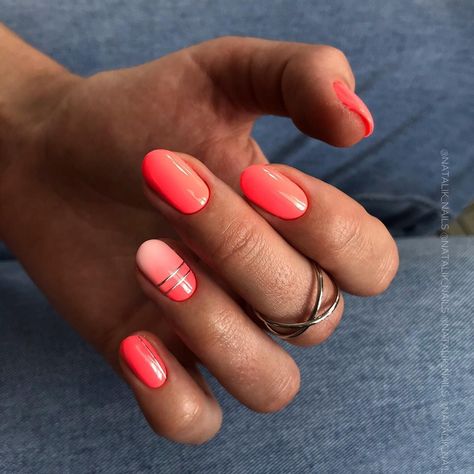 Coral Toe Nails, Bright Coral Nails, Neon Coral Nails, Coral Nails With Design, Summer Gel Nails, Peach Nails, Coral Nails, Cute Summer Nails, Summer Nails Colors