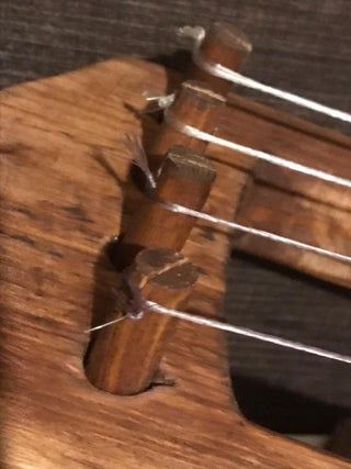 Diy Homesteading, Dulcimer Music, 2000 Music, Forgotten Things, Norse Art, Old Musical Instruments, Homemade Musical Instruments, Medieval Crafts, Homemade Instruments