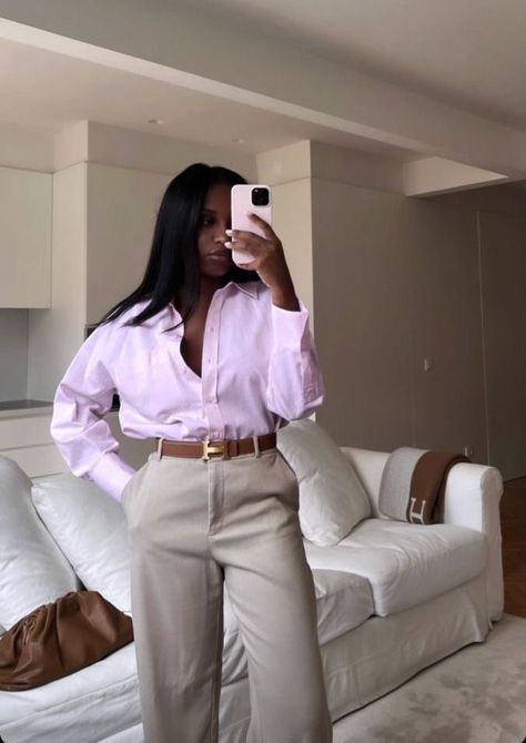 Cute Professional Outfits, Corporate Baddie, Fashionable Work Outfit, Stylish Work Attire, Professional Outfits Women, Casual Outfit Inspiration, Corporate Outfits, Business Casual Outfits For Work, Going Viral