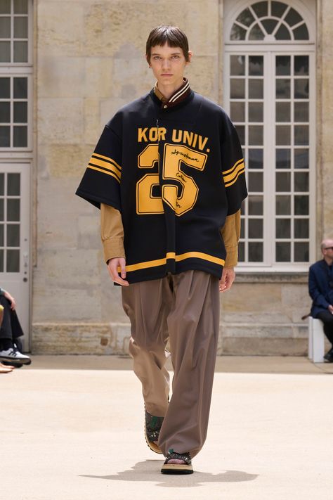 Activewear Trends, Outfits Edgy, Fashion Typography, Color Trends Fashion, Spring 2025, Archive Fashion, Womenswear Fashion, Copenhagen Fashion Week, Dapper Men