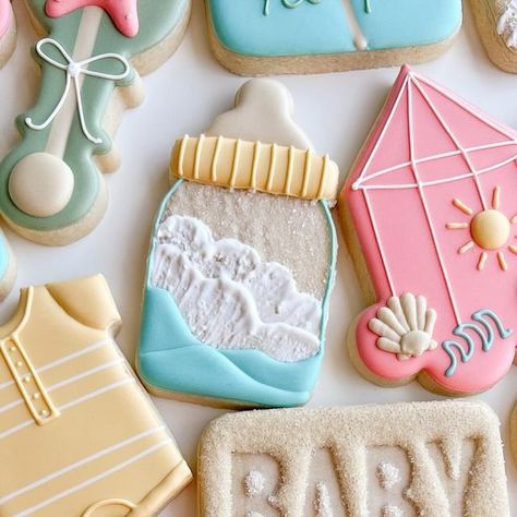 Katie | Los Angeles Custom Cookies on Instagram: "Beach Baby🐚🌊☀️⁠
.⁠
.⁠
.⁠
#beachbabyshower #babyshowercookies #babyshowercookieset #losangelescookies #losangelescustomcookies #sugarcookie #sugarcookiedecorating #sugarcookiesofinstagram #customsugarcookies #thesweetpeacookieco #satisfyingvideos #cookievideo #glendalecookies #glendaleca" Beach Baby Shower Cookies, Baby On Board Cookies, Beach Gender Reveal, Fondant Biscuits, Surfer Baby Shower, Surfer Baby, Baby Q Shower, Gender Reveal Cookies, Beach Baby Showers