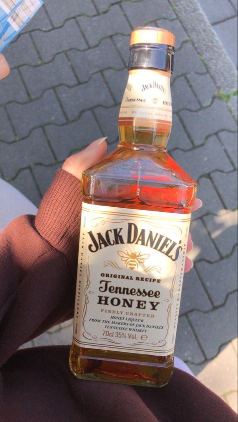 Jack Daniels Aesthetic, Jack Daniel Aesthetic, Tennessee Honey Whiskey, Jack Daniels Honey, Real Aesthetic, Honey Whiskey, Jack Daniels Bottle, Jack Daniel's Tennessee Whiskey, Tennessee Honey