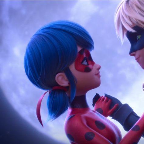 Ladybug and Cat Noir: The Movie matching icons, Miraculous Ladybug Movie Matching Icons, Couple Matching Profile Pictures Cartoon, Couple Matching Wallpaper Aesthetic, Matching Pfp 3, Miraculous Movie, Ladybug And Chat Noir, Catnoir And Ladybug, Tikki Y Plagg, Duos Icons