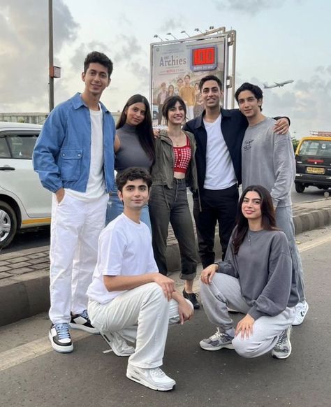 The Archies Zoya Akhtar, The Archies Movie, The Archies, Archie Comics Riverdale, Khushi Kapoor, Beard And Mustache Styles, Best Instagram Stories, Miranda Kerr Style, Josie And The Pussycats