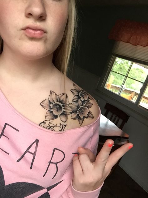 Shoulder tattoos  Daffodils Flower Shoulder Tattoo, Daffodil Tattoo, Tattoo Shoulder, Poppies Tattoo, Best Tattoos For Women, Small Girl Tattoos, Birth Flower Tattoos, Shoulder Tattoos, Rib Tattoo