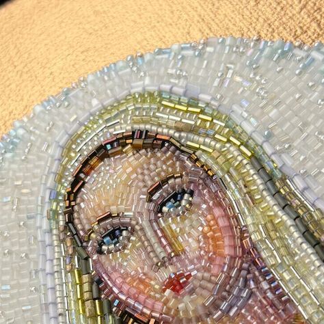 Valeria_Khrystyna on Instagram: "Embroidery 🪡🤍 #embroideryart #jewellery #brooch #embroideryvideo #artist #artistsoninstagram #beads" Beaded Embroidery Bag, Bead Portrait, 2023 Embroidery, Designer Knitting Patterns, Bags Ideas, Embroidery Videos, Embroidery Bags, Animal Embroidery, Embroidery Patches