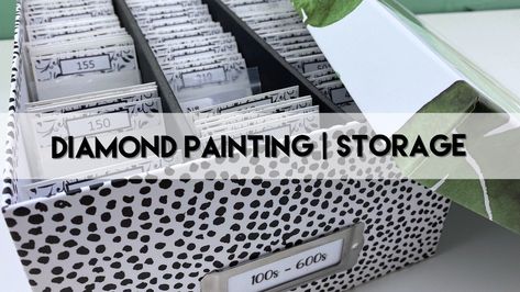 Diamond Painting Drill Storage, Diamond Art Organization, Diamond Painting Work Station, Diamond Painting Storage Ideas, Drill Storage, Bead Storage, Art Storage, Art Organization, Table Set Up