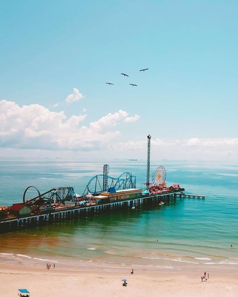 Galveston Pleasure Pier, Galveston Island, Galveston Texas, Amusement Park Rides, Galveston, Amusement Park, Water Park, Sailing Ships, Carnival