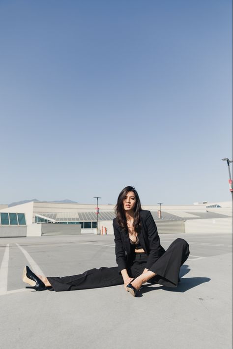 Garage Rooftop Photoshoot, Parkade Photoshoot, Roof Photoshoot, Black Fashion Photography, Photoshoot Blazer, Siren Concept, Parking Lot Photoshoot, Business Shoot, Concept Shoot