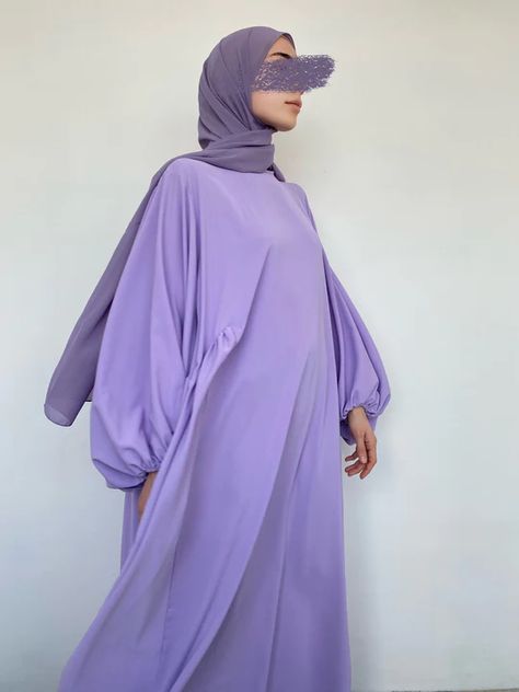 Lilac Abaya, Modest Dress Outfits, Colour Combinations Fashion, Modest Dress, Different Colours, Balloon Sleeves, Modest Dresses, Color Combinations, Puff Sleeve