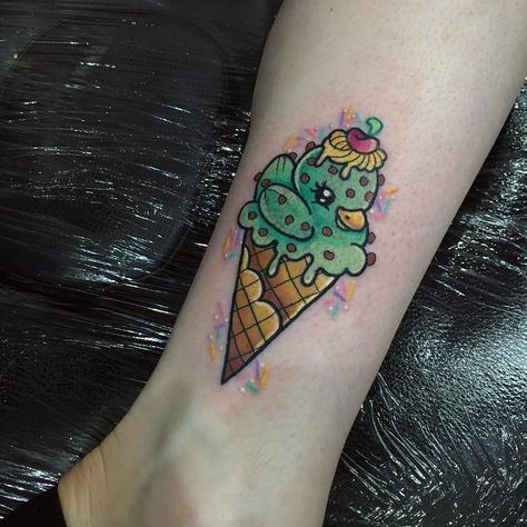 Cone Tattoo, Ice Cream Tattoo, Lgbt Tattoo, Gay Tattoo, Dragon Tattoo Back Piece, Pride Tattoo, Food Tattoos, Knuckle Tattoos, Dragon Sleeve Tattoos