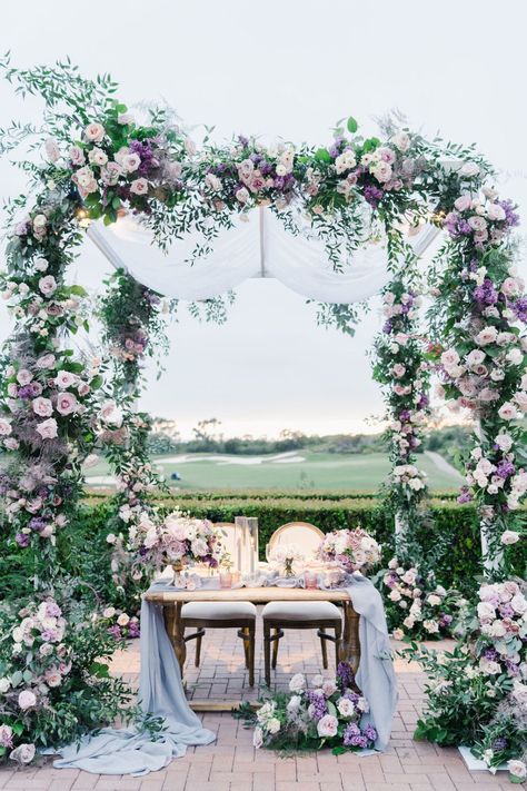 Purple Wedding Reception Decorations, Sweetheart Table Flowers, Purple Wedding Reception, Pelican Hill Wedding, Pelican Hill, Violet Wedding, Sweetheart Table Wedding, Violet Pastel, Purple Wedding Theme