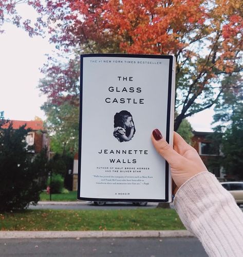 Reader’s Insider on Instagram: “🏰The Glass Castle by Jeanette Walls Genre : Memoir My Rating : ⭐️⭐️⭐️⭐️⭐️ I pushed off reading this book because I was told it was very…” Glass Castle Book, The Glass Castle Book, Jeanette Walls, The Glass Castle, Jeannette Walls, 2024 Books, Glass Castle, Ernest Hemingway, Star Wall