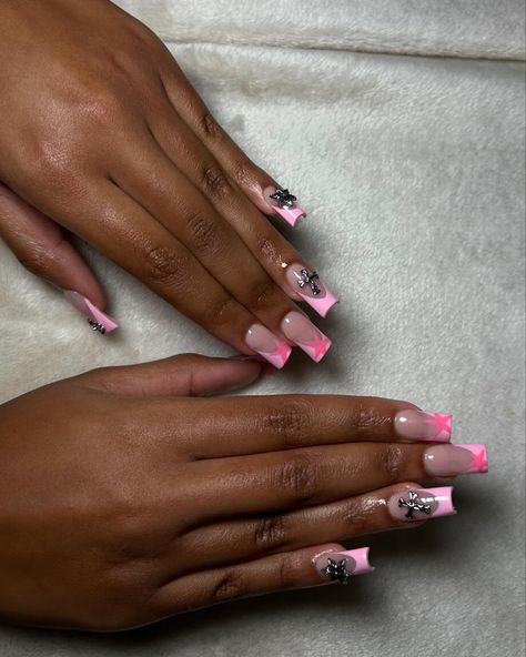 Pink Chrome Hearts Star Set😝💗 * * * * * * * * * * * * * * * #explorepage #explorenails #nailtech #nailtechnician #fortcollinsnailtech #colorado #csu #student #acrylics #pinknails #starnails #chromehearts #frenchnails #pinkfrenchnails #viral Pink Chrome Hearts, Chrome Hearts Nails, Hearts Nails, Pink French Nails, Pink Chrome, Star Nails, Heart Nails, Nail Technician, Fort Collins