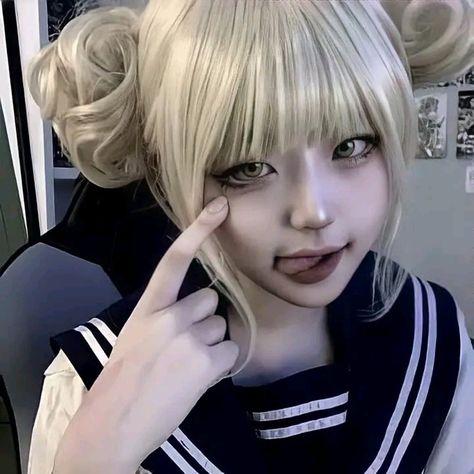 Toga Cosplay, Real Reference, Tiktok Acc, Anime Eye Makeup, Anime Eyes, Best Girl, Cosplay Outfits, My Hero Academia, Hero Academia