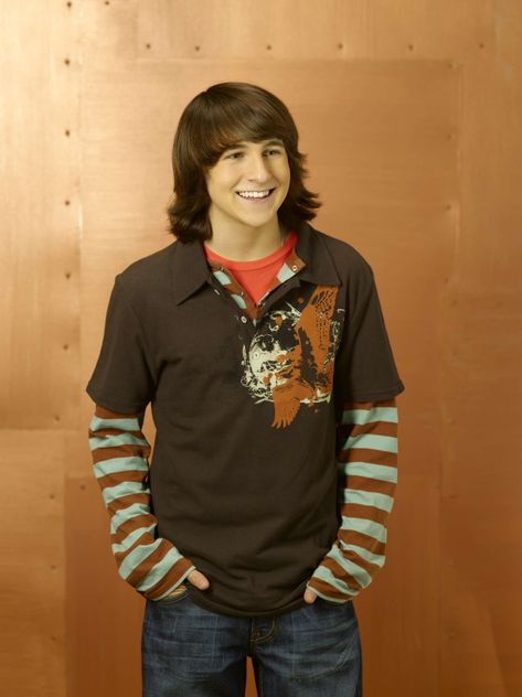 Pair Of Kings, Mitchel Musso, Old Disney Channel Shows, Old Disney Channel, Disney Channel Shows, Hannah Montana, Old Disney, Disney Channel, Montana