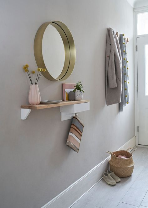 London Terrace House, Hallway Shelf, Entryway Shelf, Hallway Mirror, Hall Decor, Small Hallways, Narrow Hallway, Hallway Furniture, Small Furniture