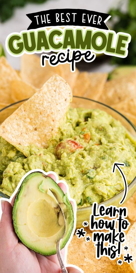 The best guacamole recipe - so easy with just the right flavor combo! Best Guacamole Recipe Easy, Quacomale Recipe, Home Made Guacamole Recipe, Fresh Guacamole Recipe, Easy Guacamole Recipe, Guacamole Recipes, Homemade Guacamole Recipe, One Person Meals, Best Guacamole