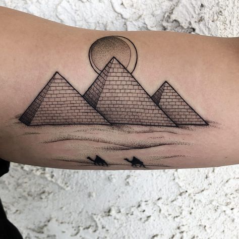 Egyptian Pyramid Tattoo, Egyptian Goddess Tattoo, Eye Of Ra Tattoo, Egypt Tattoo Design, Egyptian Cat Tattoos, Nefertiti Tattoo, Pyramid Tattoo, Egyptian Eye Tattoos, Ankh Tattoo