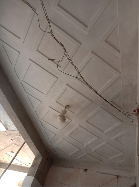 Iron Ceiling Design, Porch Fall Ceiling Design, Porch Pop Ceiling Design, Balcony Pop Design, Pop Plus Minus Design For Lobby, Lobby Pop Design, Fall Sealing, Pop Groove Ceiling Design, Front Veranda