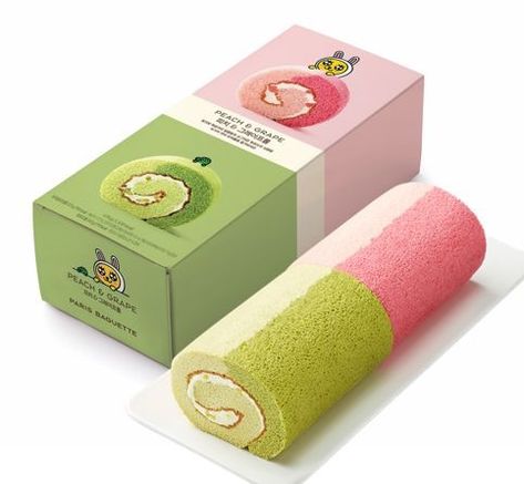 Roll Cake Packaging, Japanese Roll Cake, Japan Snacks, Bolu Gulung, Swiss Roll Cake, Roll Cakes, Log Cake, Dessert Packaging, Sleepover Food