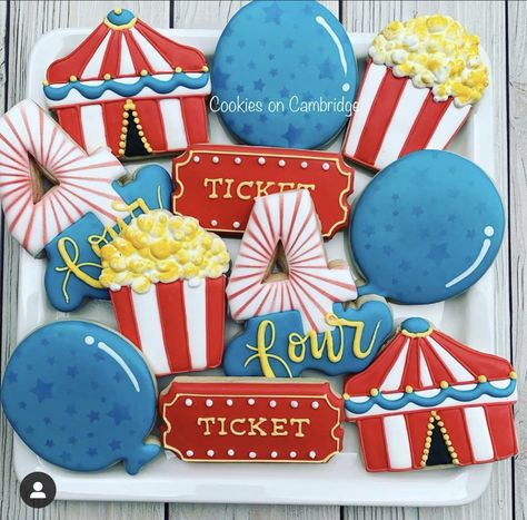 Carnival Cookies, Vintage Circus Birthday Party, Circus Cookies, Circus Birthday Party Theme, 7th Birthday Party Ideas, Carnival Theme, Circus Birthday Party, Carnival Birthday Parties, Girl Birthday Themes