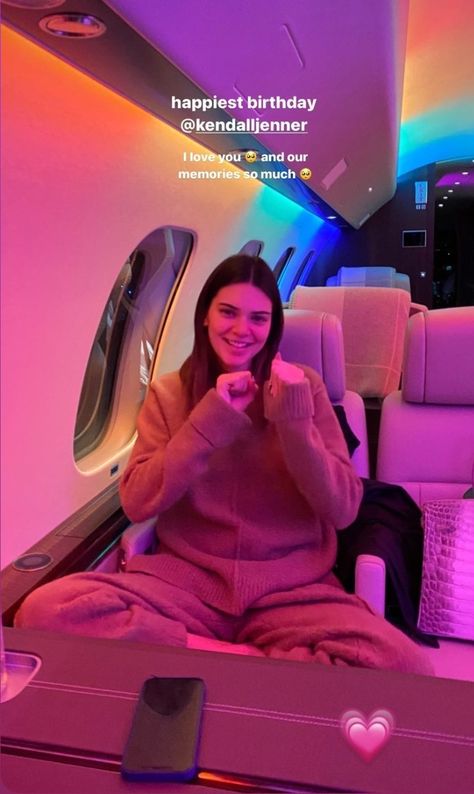 Kendall Jenner Birthday Dress, Kendall Jenner Birthday, Cute Birthday Wishes, Kendall Jenner Instagram, Kendall Jenner Photos, Gigi Hadid Outfits, Kendall Style, Happy Birthday My Love, Kendall And Kylie Jenner