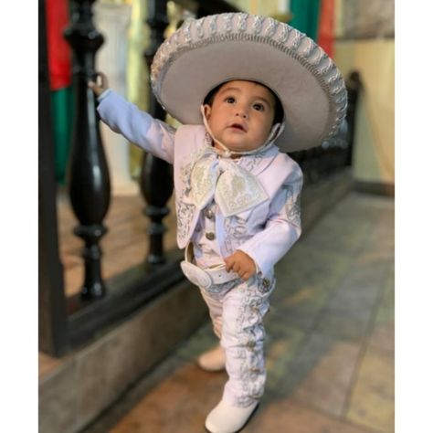 Bautizo Theme, Birthdays Decorations, Charro Baptism, Charro Theme, Charro Suit, Baptism Themes, Baptism Decor, Mexico Pictures, Boy Baptism Outfit