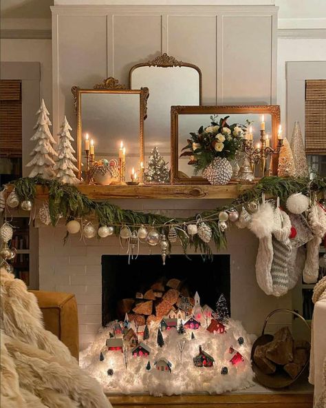 18 Of The Most Absolutely Stunning Christmas Mantel Decor Ideas Toni Marianna, Christmas Dear, Holiday Mantle, Holiday Mantel, Christmas Mantle Decor, Christmas Mantel, Christmas Mantel Decorations, Christmas Mantle, Holiday Sparkle