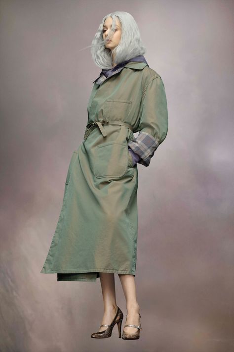 Cotton Trench Coat, Green Trench Coat, Oversized Trench Coat, Tie Shop, Mary Jane Pumps, 2023 Collection, Martin Margiela, John Galliano, Spring 2023