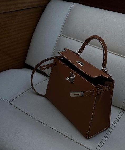 Brown Birkin, Birkin Aesthetic, Kelly Brown, Hermes Kelly Bag, Kelly Bag, Fancy Bags, Bags Aesthetic, Birthday Wishlist, Brown Bags