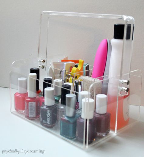 Nail Organizer! Mani/Pedi Caddy || PerpetuallyDaydreaming Nail Care Organization, Nail Organizer, Glamour Gals, Nail Organization, Desain Pantry, Organizer Ideas, Care Organization, Nail Polish Storage, Nail Polish Organizer