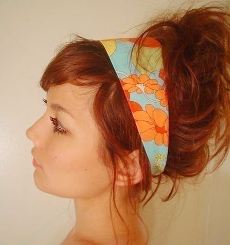 60s headband I could easily make 60s Hair Accessories, Headband 70s, Headband 60s, 70s Hair Disco Headband, Hippie Outfits 60s, 60s Hair Scarf, 60s Hairstyles Short, 70s Hairstyles Headband Head Scarfs, 1970s Headband