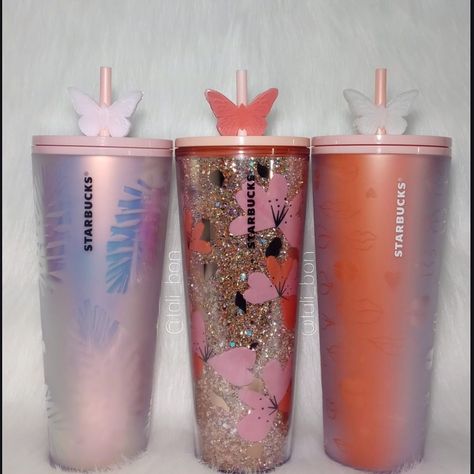 Starbucks Cups Collection, Starbucks Flask, Vasos Starbucks, Pink Starbucks Cup, Starbucks Bottles, Starbucks Cup Art, Starbucks Tumbler Cup, Trendy Water Bottles, Cup Collection