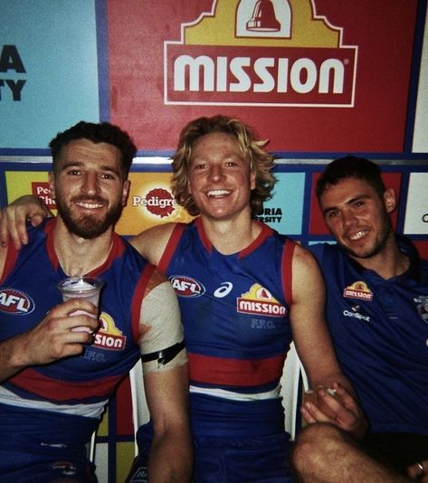 Afl Players Wallpapers, Cody Weightman, Afl Aesthetic, Mood Board Pics, Afl Players, Wag Aesthetic, Australian Football League, Geelong Cats, Western Bulldogs