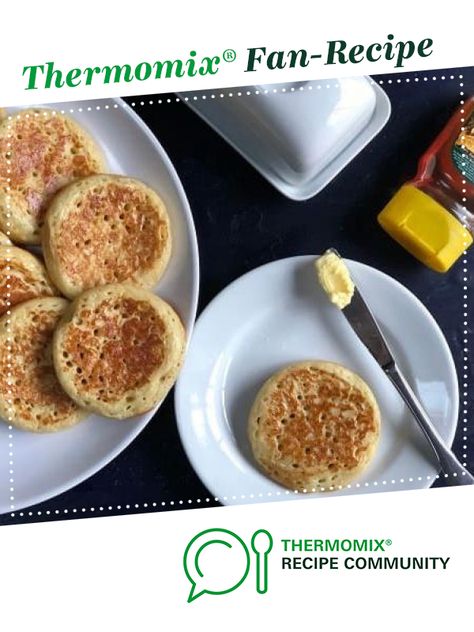 Gf Crumpets Gluten Free, Gluten Free Crumpets Recipe, Gluten Free Crumpets, Pita Wraps, Crumpet Recipe, Gluten Free Milk, Bread Rolls Recipe, Homemade Bread Recipes, Gluten Free Breads