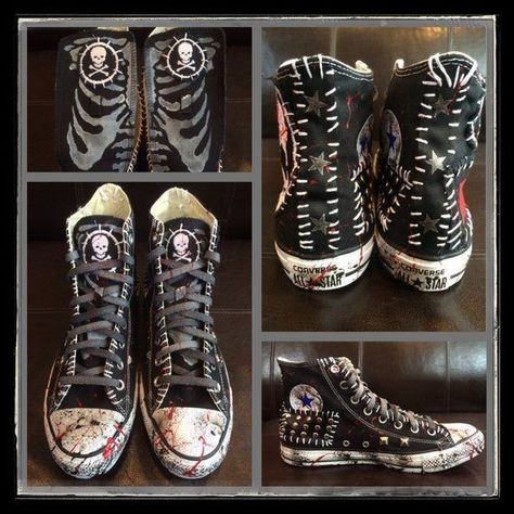 Punk Fashion Diy, Goth Shoes, Crust Punk, Punk Shoes, Punk Patches, Live In Style, New Rock, Estilo Punk, Punk Outfits