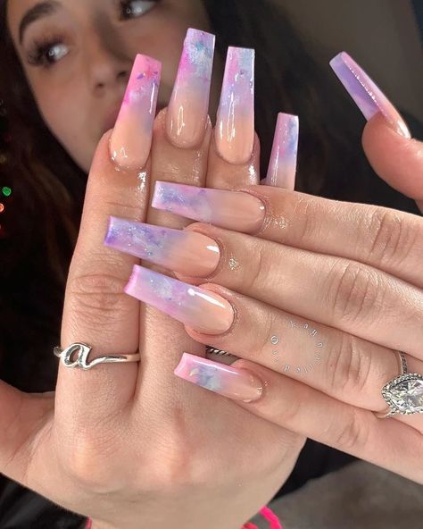 pin: @lihautie 🦋 << go follow  #nails #nailart #nailsofinstagram #naildesignideas Lollipop Swirl, Lil Mermaid, Future Nails, Girly Tingz, Claw Nails, Mermaid Nails, Exotic Nails, Christmas Nails Acrylic, Nail Swag