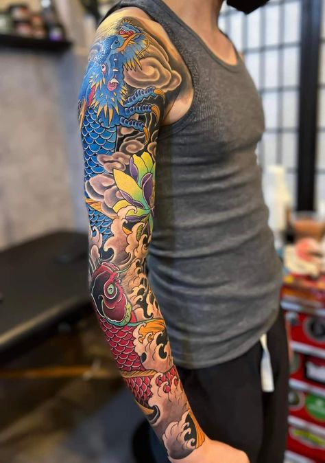 Tattoo Design Japanese, Koi Dragon Tattoo, Koi Tattoo Sleeve, Ktm 200, Koi Dragon, Dragon Sleeve, Dragon Sleeve Tattoos, Japan Tattoo Design, Koi Tattoo